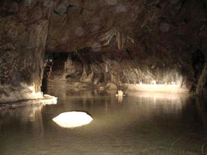 Удивительные «надгробия» Катар